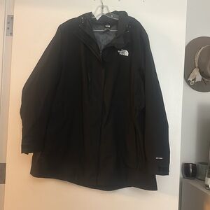 North Face Women's Plus City Breeze Rain Jacket